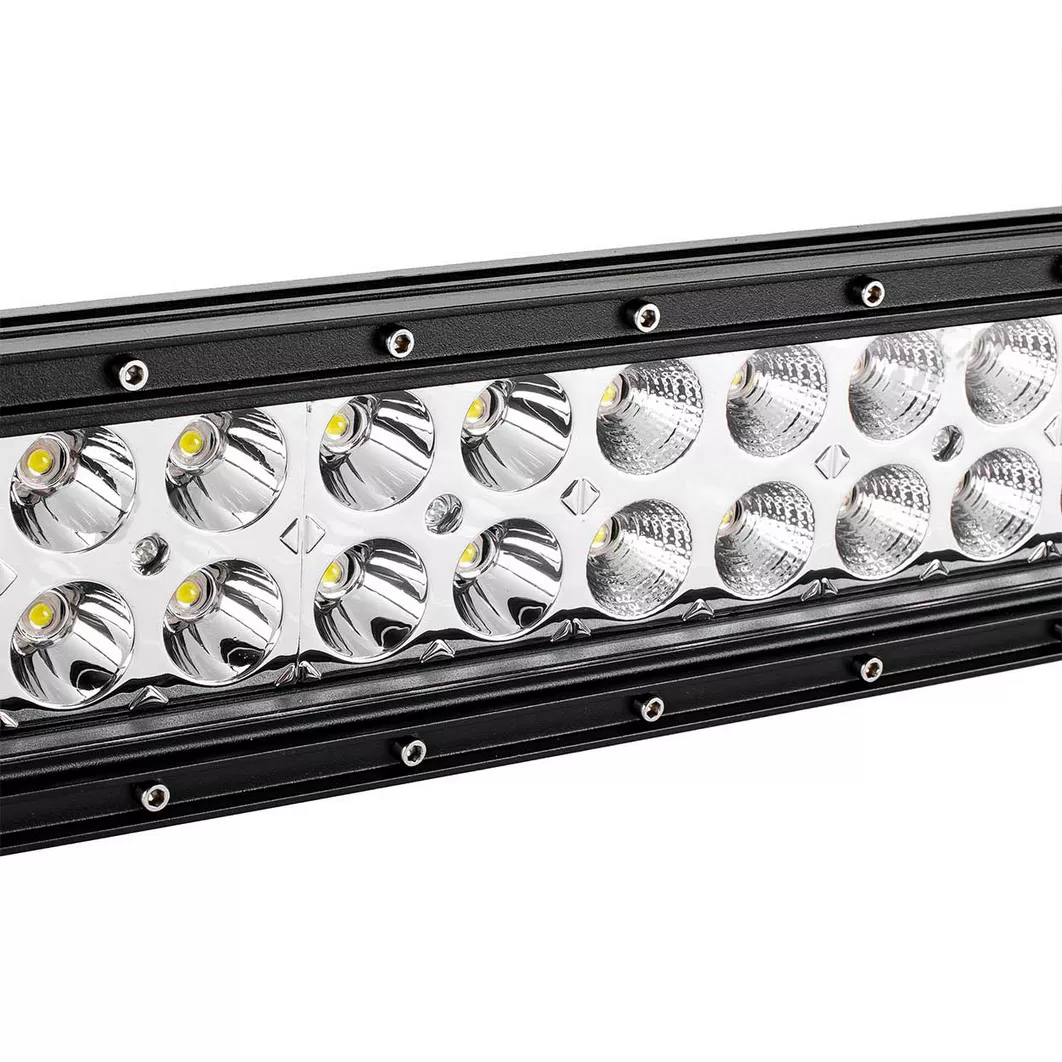 Lampa robocza 80 LED - zbliżenie na led