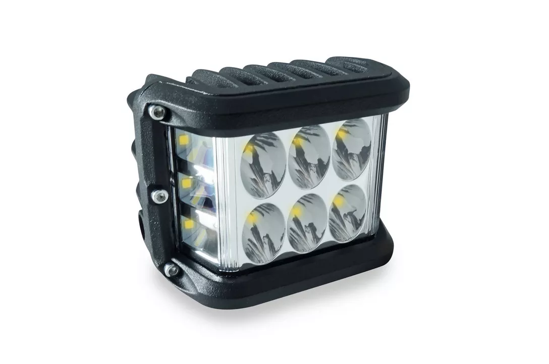 AMiO 12 LED – widok lampy roboczej