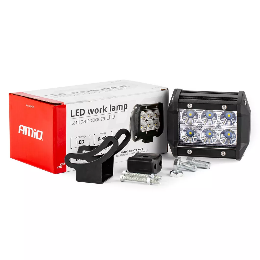AMiO 6 LED - opakowanie z lampą i zestawem montażowym