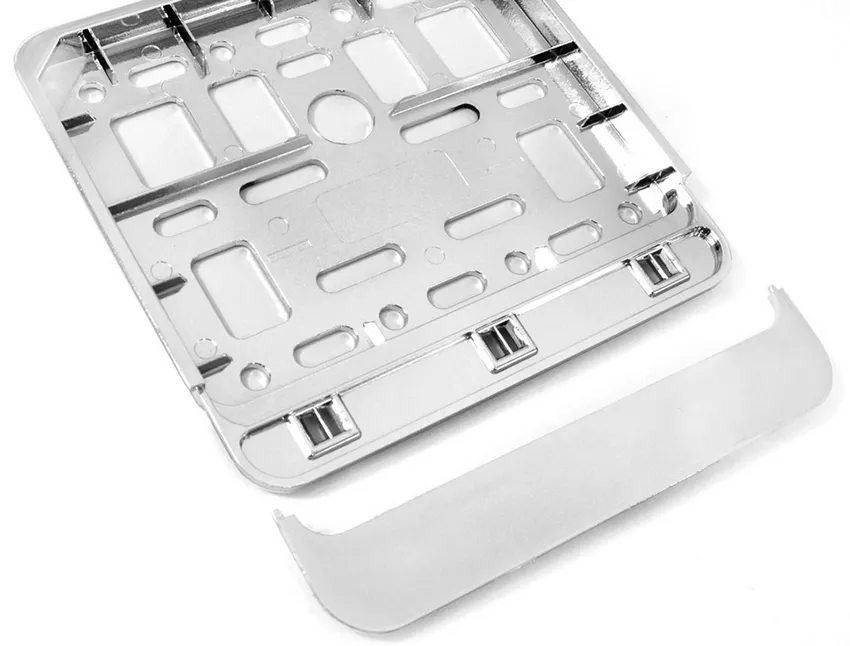 Ramka do tablicy rejestracyjnej - widok z bliska