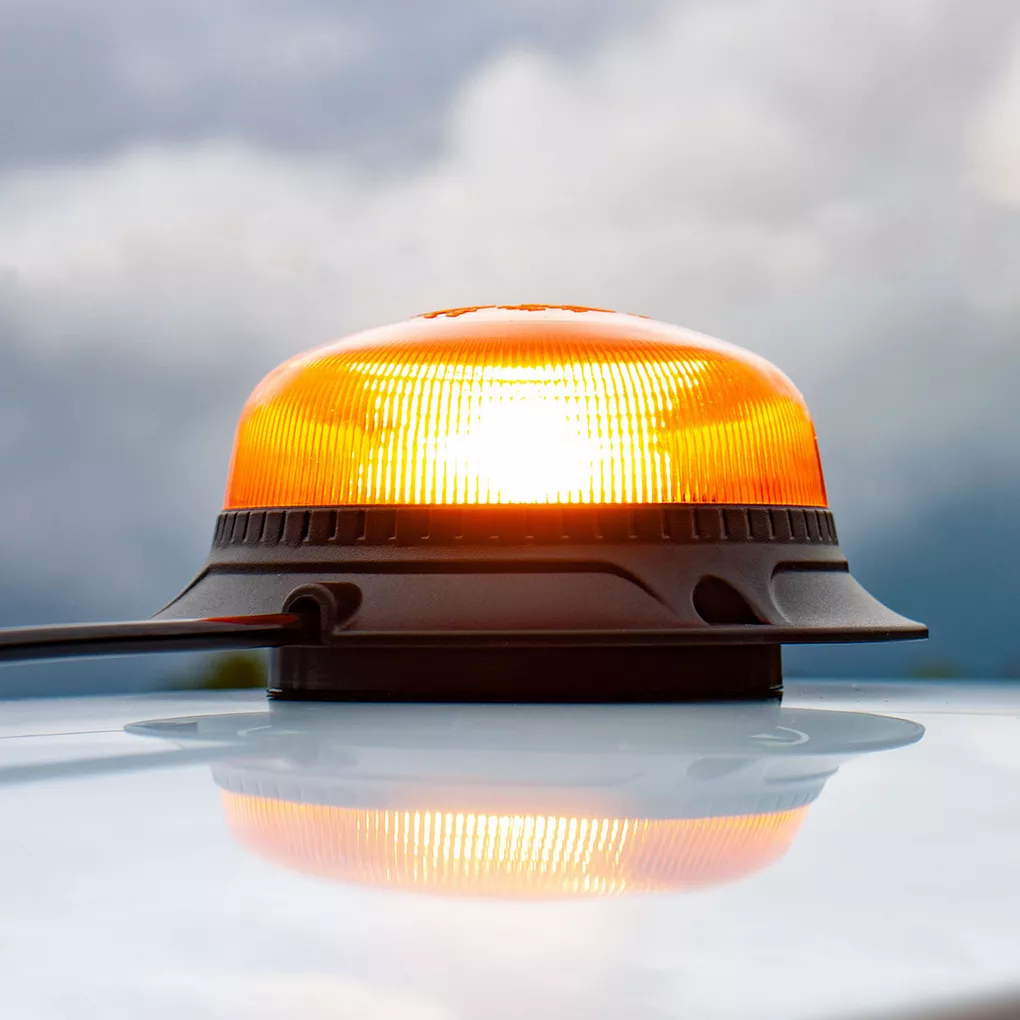 Lampa ostrzegawcza W21m - działanie na dachu