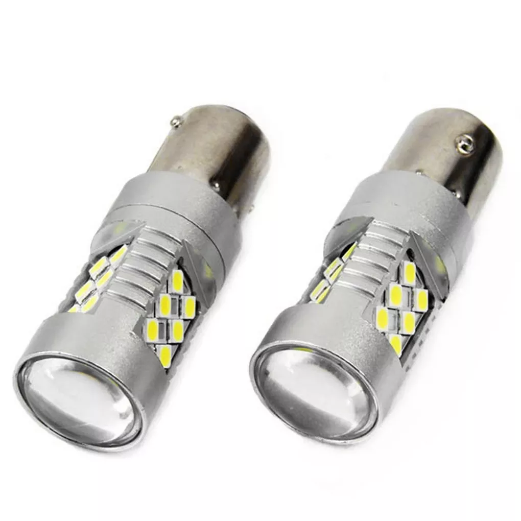 AMiO P21W LED 24 SMD 5600K - żarówki z bliska