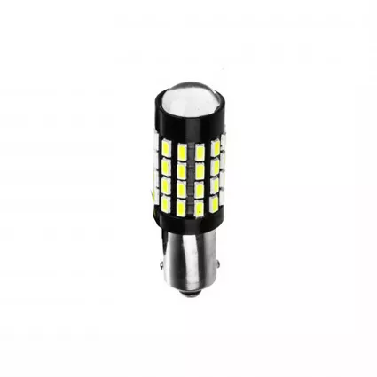 EinParts H6W LED - żarówka z bliska