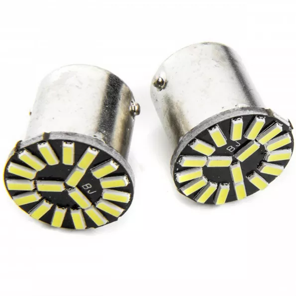 EinParts BA15s LED - widok żarówki z bliska