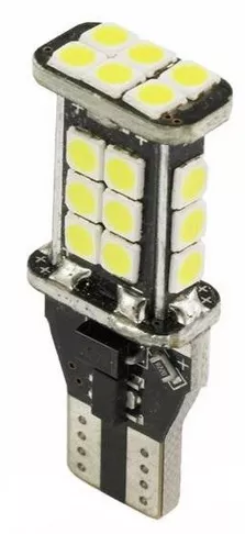 W16W 24 SMD 2835 CANBUS — żarówka z bliska
