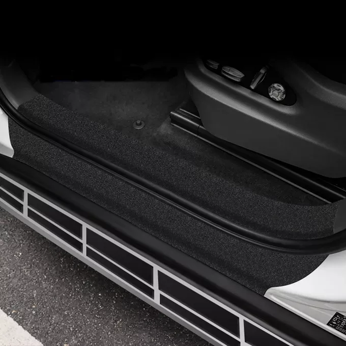 Taśma PEVA - przykład montażu na stopniach