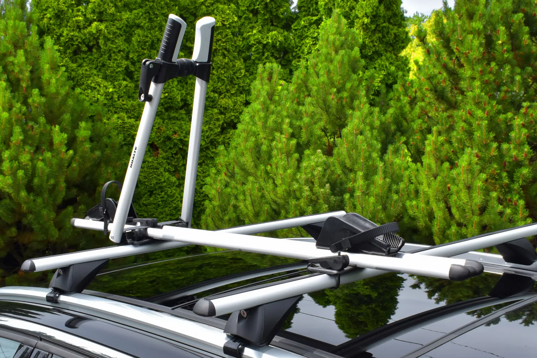 Regulowany uchwyt ramy z blokadą