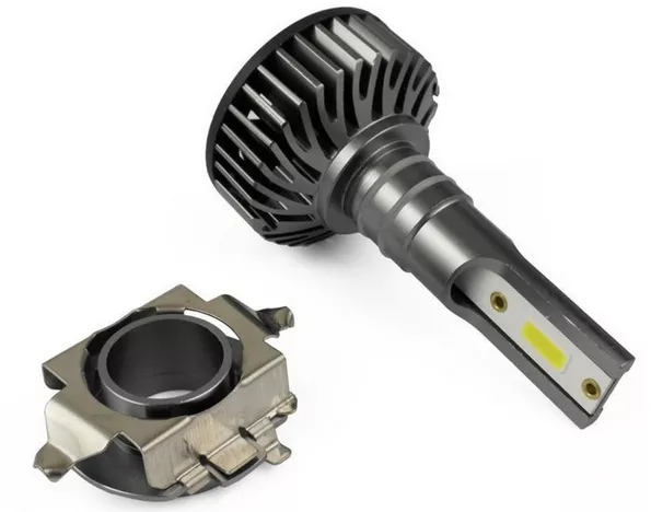 Adapter H7 - widok z bliska