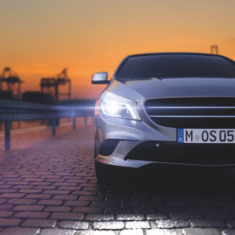 Zastosowanie żarnika ksenonowego D4S - w samochodzie