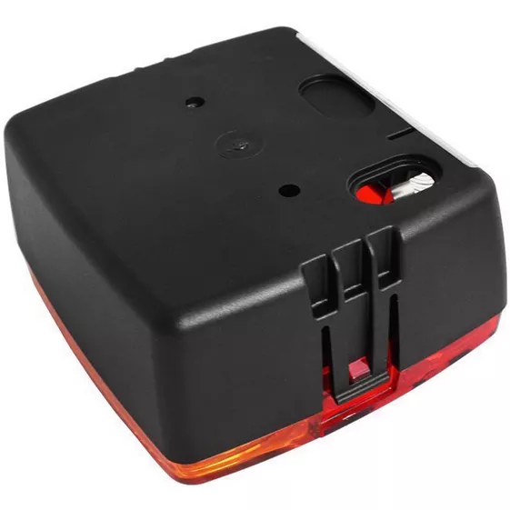 Lampa tylna WESEM – widok z tyłu