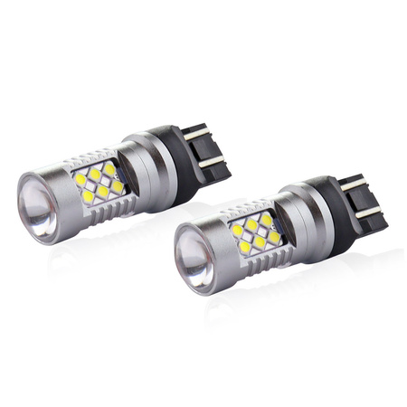 Żarówki LED W21/5W T20 W3x16q canbus 24 SMD 12V/24V