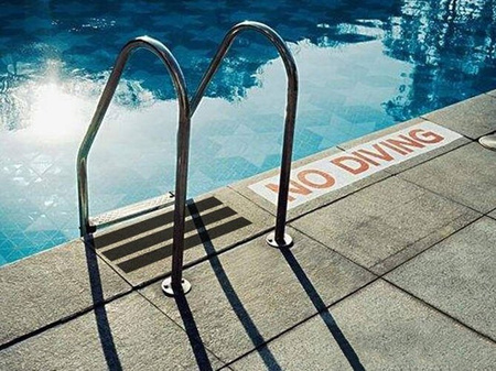 Taśma antypoślizgowa PEVA Hoalte 5cm x 5m czarna